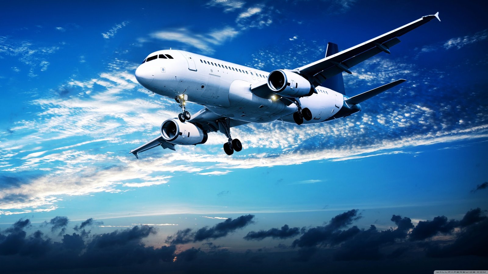 1360304-large-airplane-wallpaper-hd-3554×1999